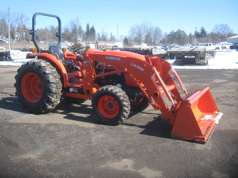 We Finance All Types of Credit! - 2017 Kubota L4701 Tractor